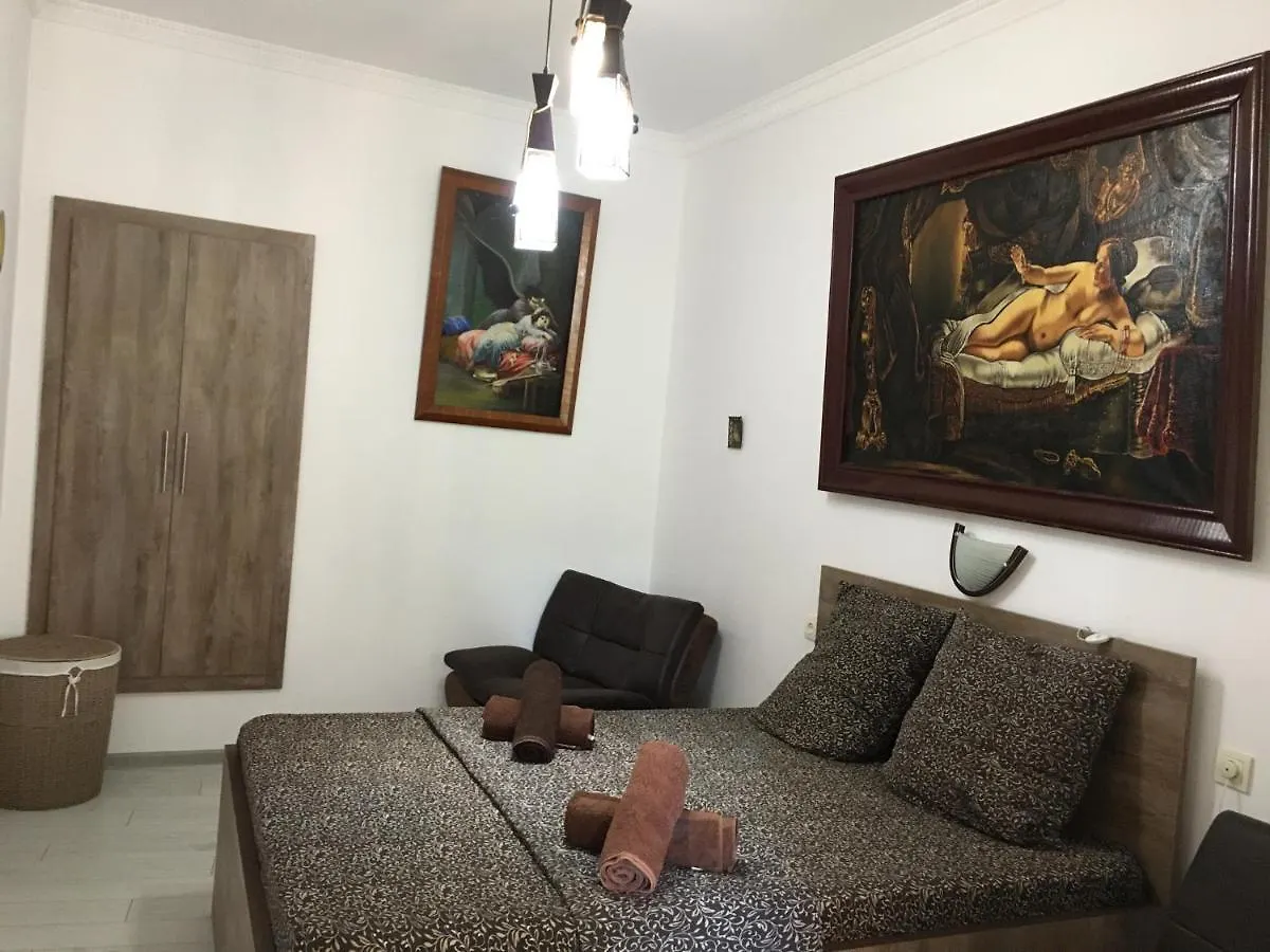 Old Tbilisi Apartment House Khudadova 0*,  Georgien